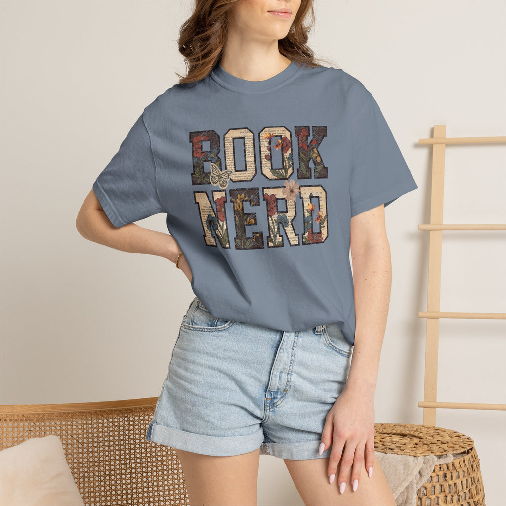 "Book Nerd" - Tee